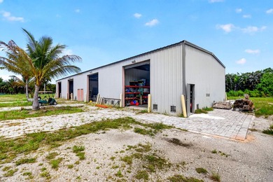 Presenting a rare and versatile commercial compound set on - photo 42