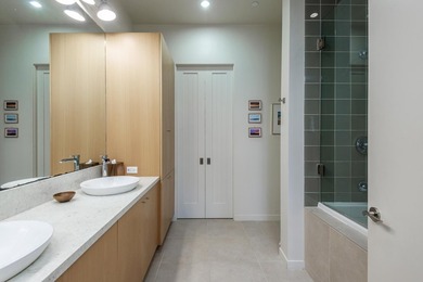Rare luxury condo in the sought-after Sevilla Development - photo 7