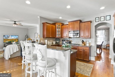 **AMAZING NEW PRICE FOR RIVER GREEN** Don't miss this deal on - photo 13