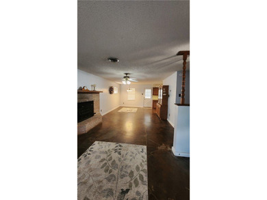 Lakefront Living with a bonus recreation room! Escape to - photo 4