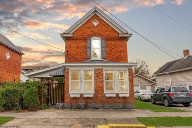 Monongahela River  Home For Sale in Morgantown West Virginia