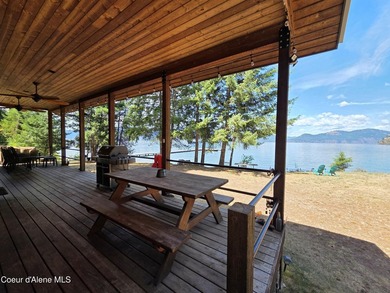 Lakefront Paradise on Lake Pend Oreille - 3.68 Acres with Two - photo 4