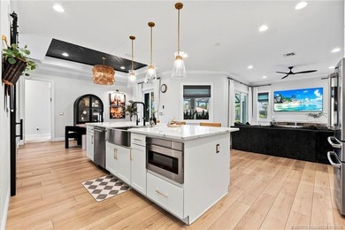 Experience the rare opportunity to enjoy luxury farmhouse living - photo 19
