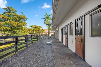 Welcome to a fantastic equestrian opportunity in Grand Prix - photo 27
