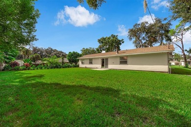 Under contract-accepting backup offers. Welcome to your - photo 31