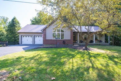 Raccoon Lake / Cecil M. Harden Home For Sale in Rockville Indiana