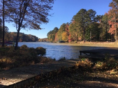 Lake Oconee Lot For Sale in Greensboro Georgia