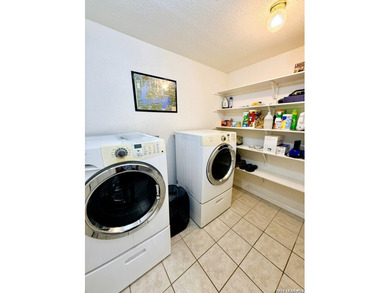 **Owner will consider all reasonable offers.** This charming - photo 10