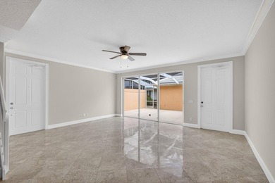 Beautifully updated 3-bed/3-bath end-unit townhouse located in - photo 14