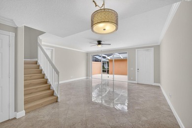 Beautifully updated 3-bed/3-bath end-unit townhouse located in - photo 17