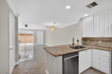 Beautifully updated 3-bed/3-bath end-unit townhouse located in - photo 22