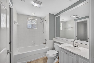 Beautifully updated 3-bed/3-bath end-unit townhouse located in - photo 28