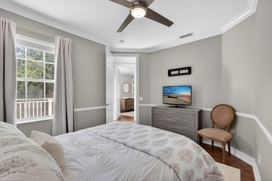 Exceptional updated 3 bed + den, 2.5 bath A-Model w/pool in New - photo 38