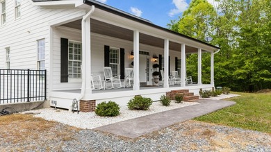 BACK ON THE MARKET to no fault to the seller. Fully renovated - photo 8