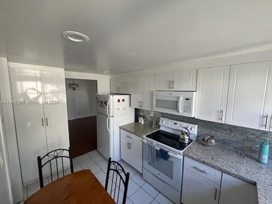 (private lake, pond, coastal) Condo For Sale in Miami Florida