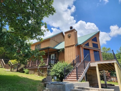 2/2 waterfront on .66 acres! - Lake Home For Sale in Shelbyville, Texas
