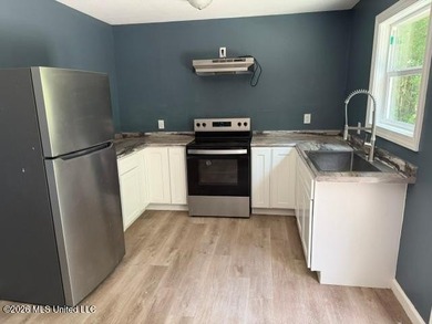 new flooring and paint-ready to move in now-recently renovated - photo 12