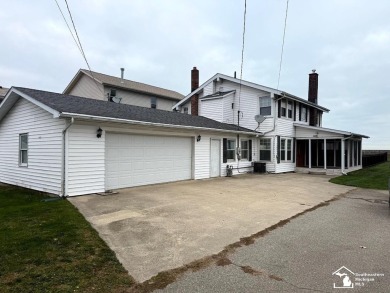 Lake Home For Sale in Luna Pier, Michigan