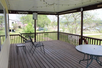 Welcome to 631 N 1st Street, a charming riverfront property - photo 7