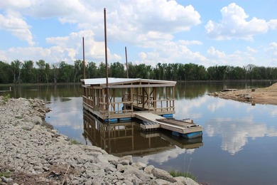 Welcome to 631 N 1st Street, a charming riverfront property - photo 10