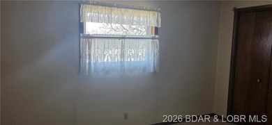 Great Location in the heart of Laurie with this 2 bedroom 2 bath - photo 13