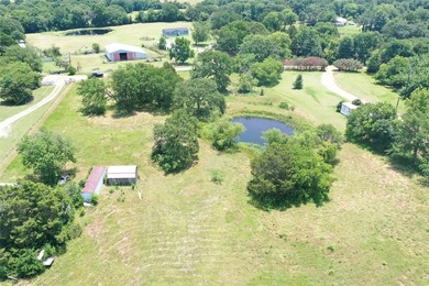 Bring your imagination to this rare 4-acre cul-de-sac property - photo 16