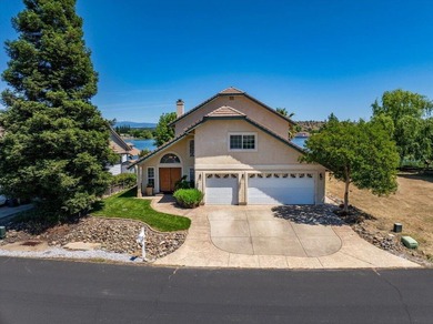 Where luxury meets the shoreline. This stunning custom-built - photo 1