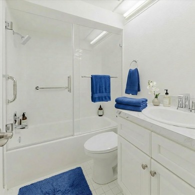 Virtually Staged. Exciting opportunity in the highly desirable - photo 9