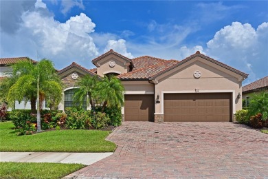 Lake Home For Sale in Bradenton, Florida