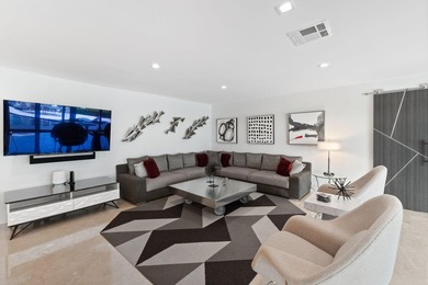 Experience the pinnacle of luxury waterfront living in The - photo 12