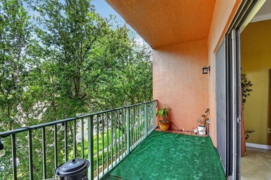 Beautifully maintained and spacious 2-bedroom, 2-bath corner - photo 15