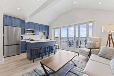 Enjoy refined seaside living with this exceptional dual-unit - photo 8