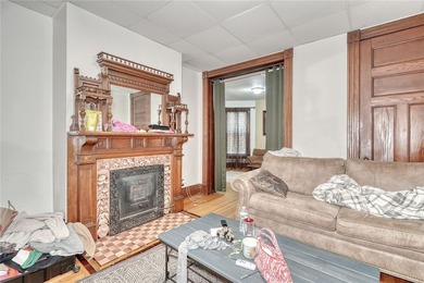 Welcome to 485 Meigs Street (14607)! This classic two-family - photo 19