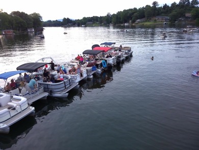 Multi-generational living on LARGE waterfront lot - photo 5