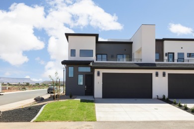 Virgin River Townhome/Townhouse For Sale in Hurricane Utah