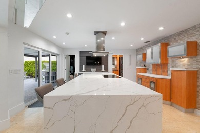 Experience the pinnacle of luxury waterfront living in The - photo 30