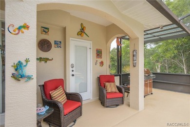 Welcome to this exceptional 2006 3-bedroom, 3-bathroom residence - photo 31