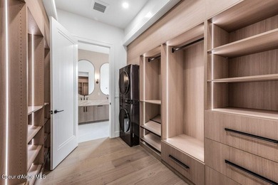 Welcome to an extraordinary newly completed custom residence in - photo 38
