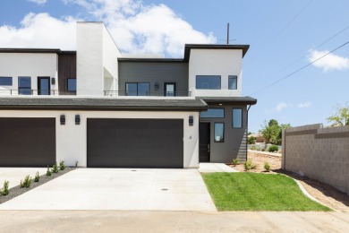 Virgin River Townhome/Townhouse Sale Pending in Hurricane Utah