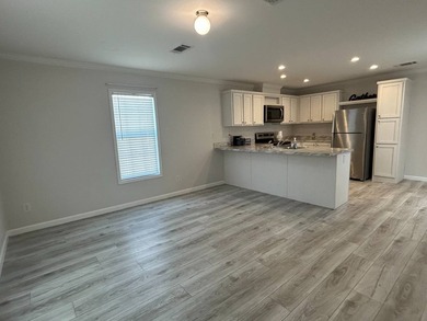 Welcome home to your 2017 Jacobsen home where you can enjoy the - photo 3