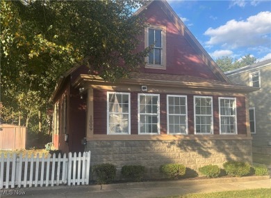 Lake Erie - Erie County Home Sale Pending in Sandusky Ohio