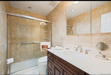 Beautiful Madison Section High Ranch - Updated beautiful Bright - photo 13