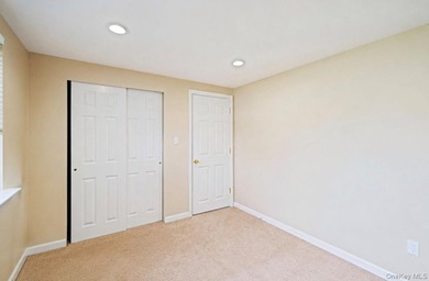 Beautiful Madison Section High Ranch - Updated beautiful Bright - photo 18