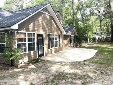 This custom-built 3-bedroom, 2-bath home in Royal Pines is a - photo 29