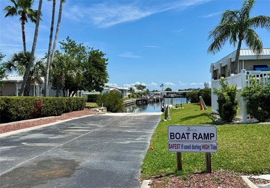 Affordable Saltwater Canal Waterfront Living with 40ft seawall - photo 45