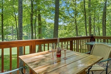 Beautiful Condo Overlooking Beech Mountain Golf Course. Discover - photo 5