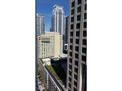 AMAZING UNIT AT BRICKELL BAY CONDO CLUB, AT THE VERY HEART OF