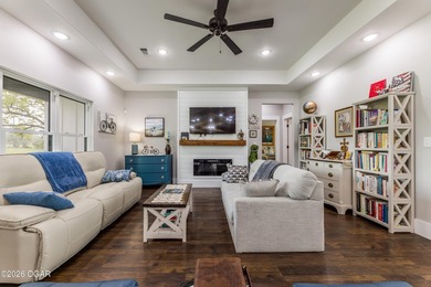 You're not dreaming, this stunning custom built home rests on 5 - photo 9