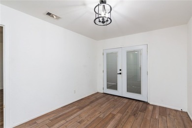 Charming One-Story Townhome in the Heart of Calallen ISD! - photo 12