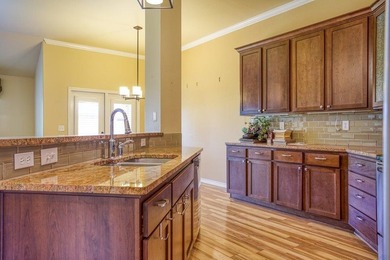 COME SEE YOUR NEW HOME! This gorgeous home features all the - photo 12